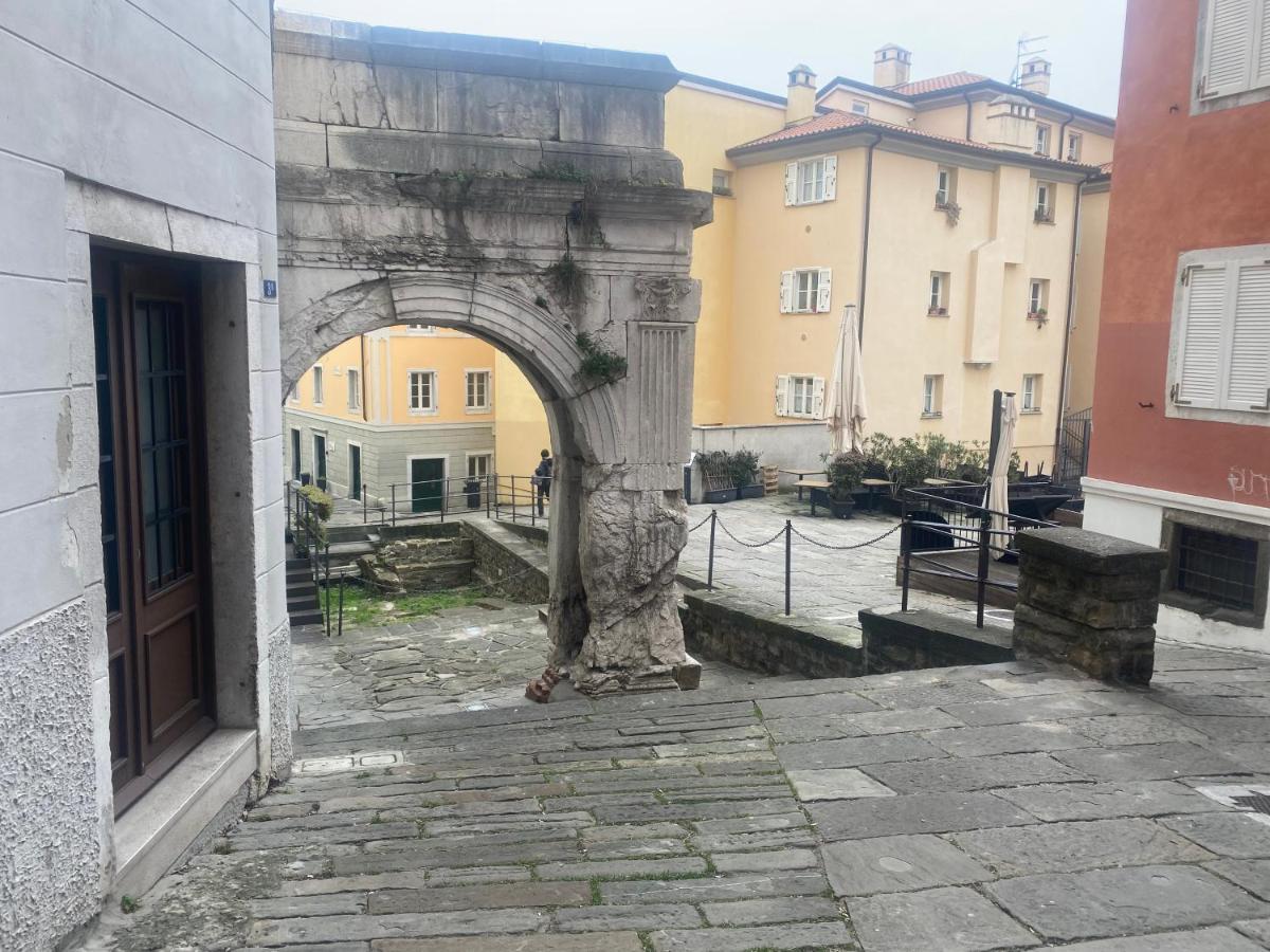 Richard'S Bow House Villa Trieste Exterior photo